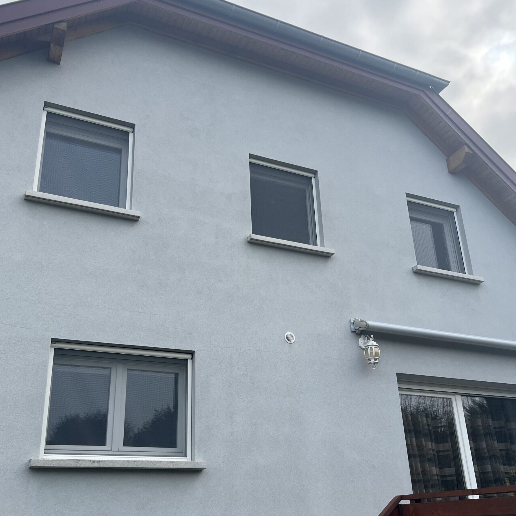 Réalisation d’un chantier de pose de moustiquaires à Meyenheim Colmar 0