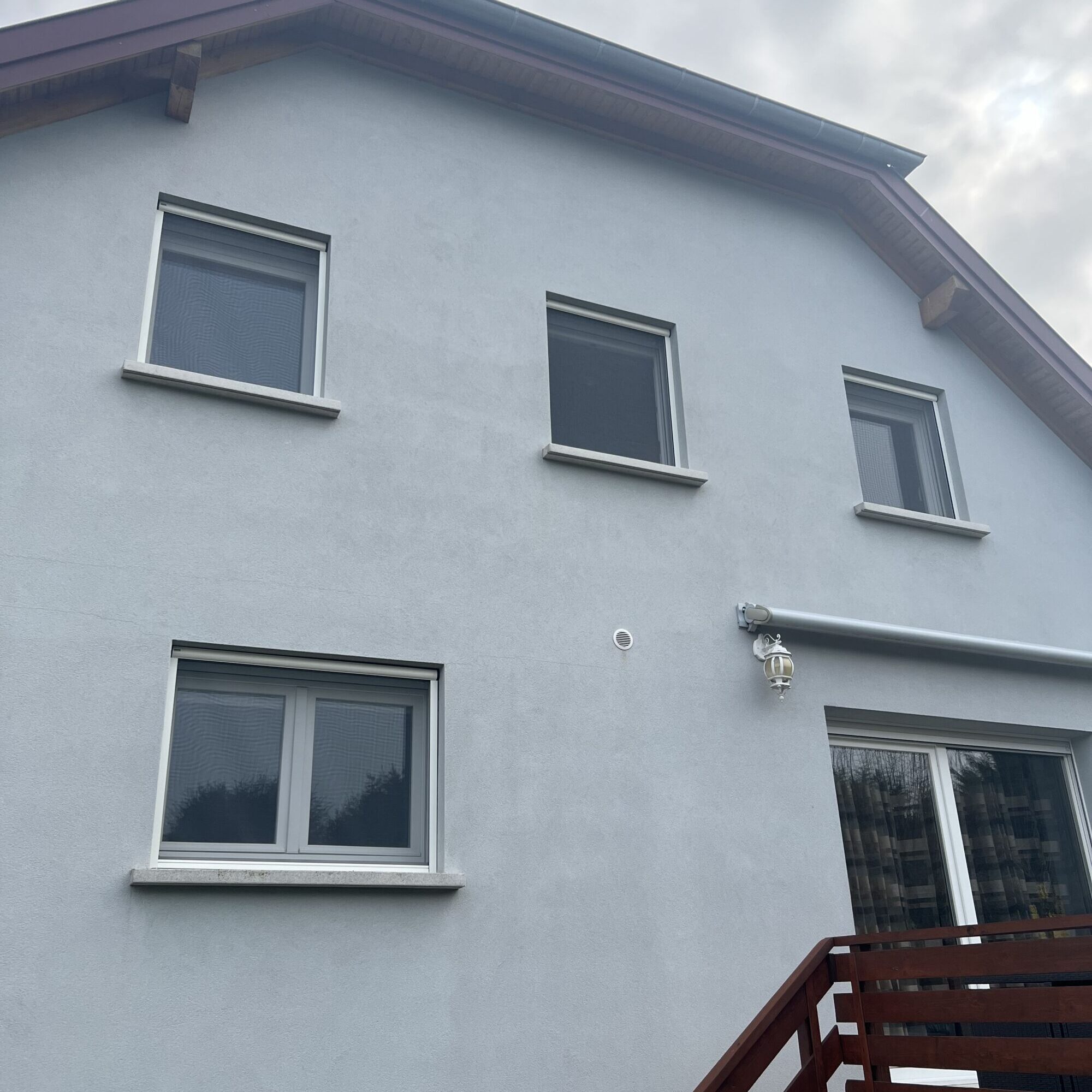 Réalisation d’un chantier de pose de moustiquaires à Meyenheim Colmar