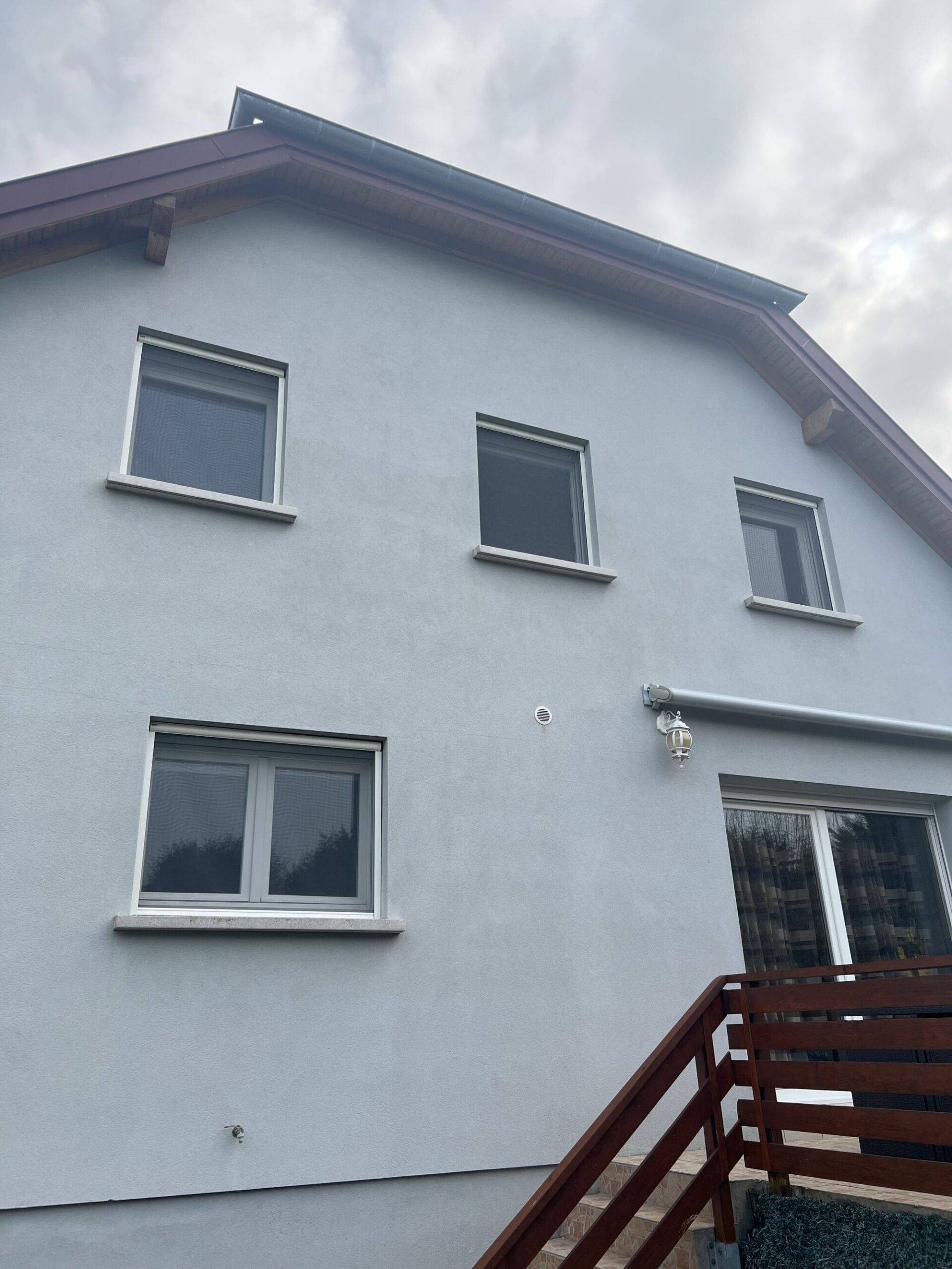 Réalisation d’un chantier de pose de moustiquaires à Meyenheim Colmar